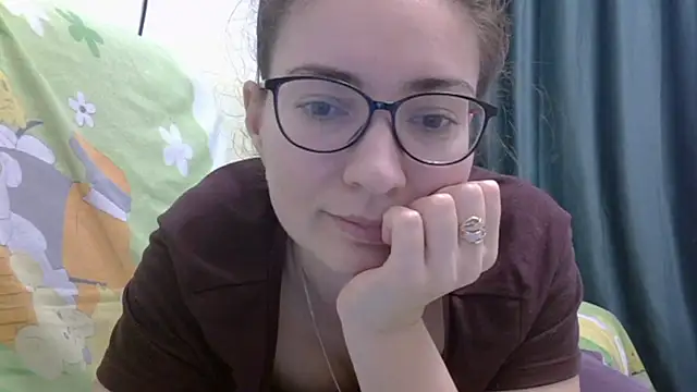 Snapshot of Ashleyspice chatting on 03/10/25, 12:49 Ashleyspice online show from 03/10/25, 12:49