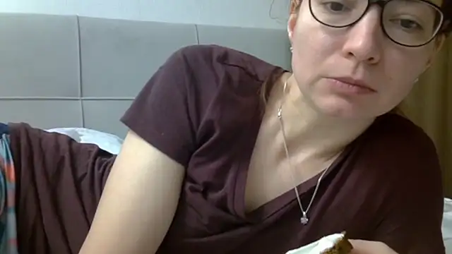 Snapshot of Ashleyspice chatting on 02/13/25, 06:52 Ashleyspice online show from 02/13/25, 06:52