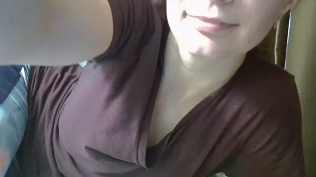 Snapshot of Ashleyspice chatting on 03/07/25, 10:02 Ashleyspice online show from 03/07/25, 10:02