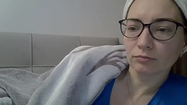 Ashleyspice online show from 12/15/25, 06:19