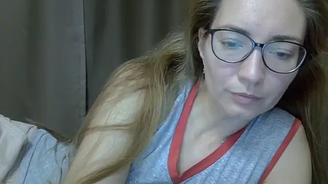 Snapshot of Ashleyspice chatting on 10/14/25, 07:53 Ashleyspice online show from 10/14/25, 07:53