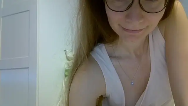 Ashleyspice online show from 05/14/26, 05:59