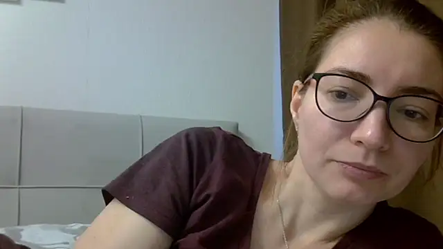 Snapshot of Ashleyspice chatting on 02/20/25, 06:06 Ashleyspice online show from 02/20/25, 06:06