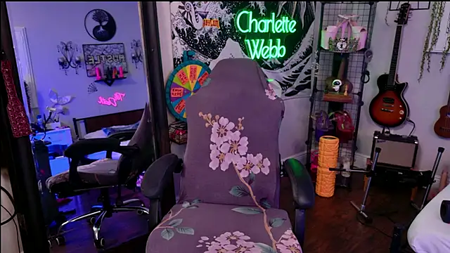 CharletteWebb online show from 11/15/25, 01:53