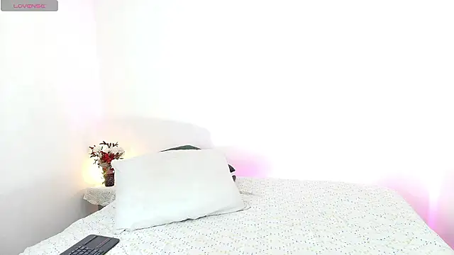 kattyytaylor online show from 02/04/26, 01:50