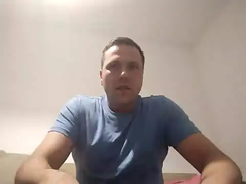 Snapshot of ikspeb91 chatting on 01/14/25, 03:36 ikspeb91 online show from 01/14/25, 03:36