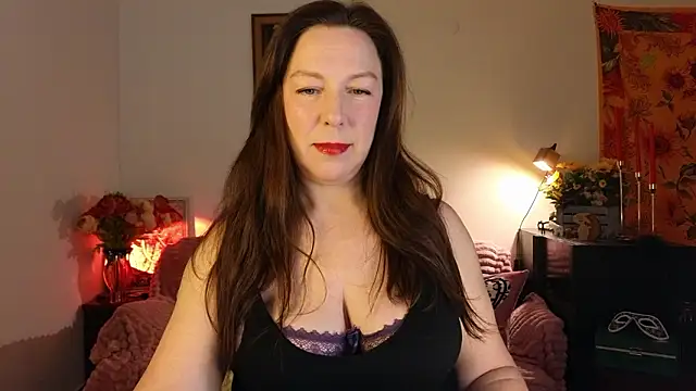 vanessawis  online show from 03/30/26, 10:55