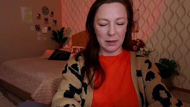 Snapshot of vanessawis_ chatting on 03/21/25, 01:13 vanessawis online show from 03/21/25, 01:13