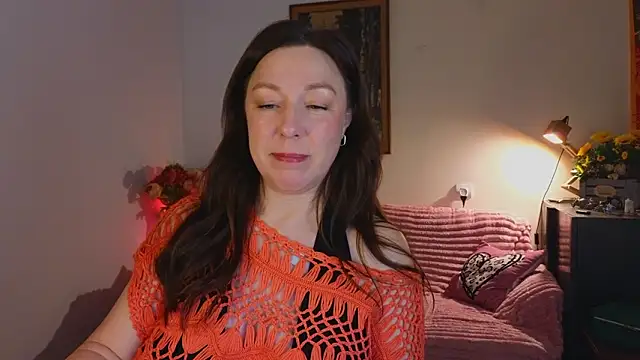 vanessawis  online show from 03/20/26, 11:39