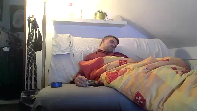 Cambitchboy online show from 11/08/25, 05:22