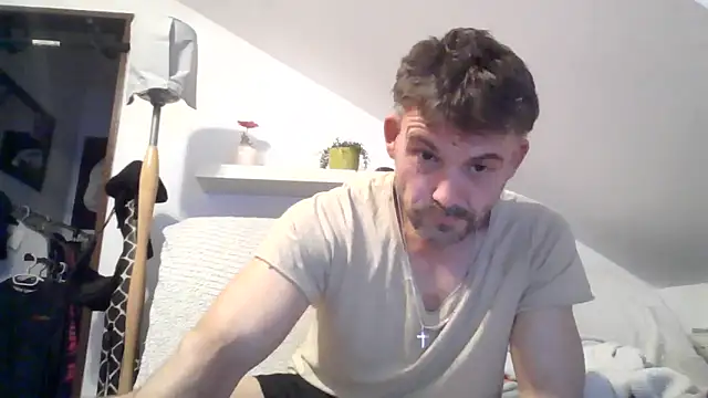 Snapshot of Cambitchboy chatting on 02/27/26, 11:37 Cambitchboy online show from 02/27/26, 11:37