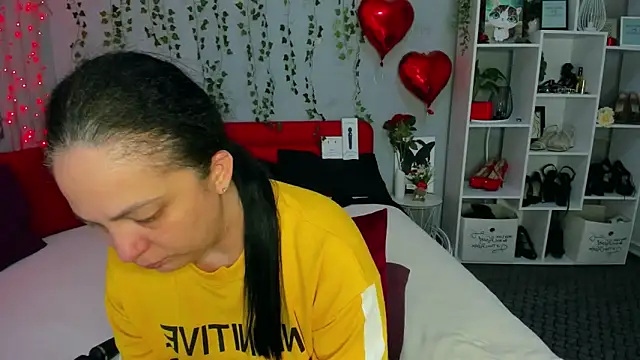 DarlingMilf online show from 04/10/26, 04:58