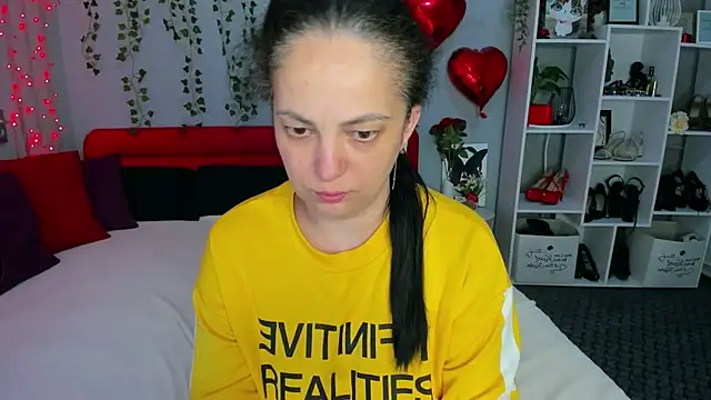 DarlingMilf online show from 04/11/26, 05:04