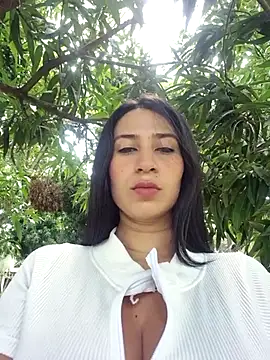 lady-rosse online show from 11/23/25, 03:44