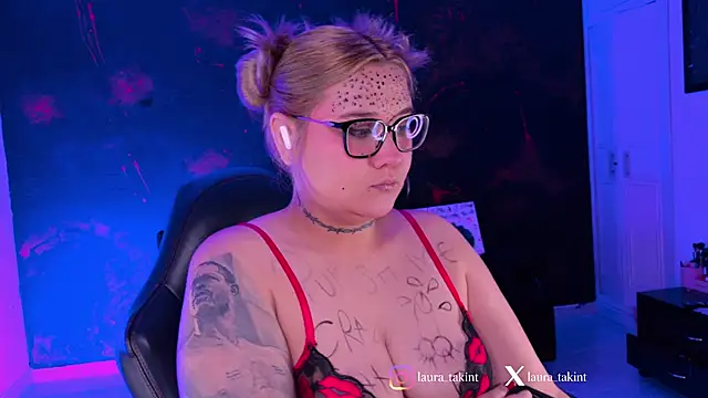 Laura takint online show from 02/06/26, 07:10