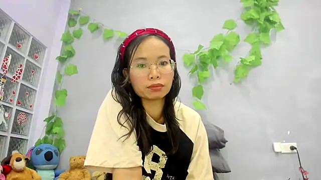 Snapshot of loveley_jenny chatting on 07/04/26, 03:13 loveley jenny online show from 07/04/26, 03:13
