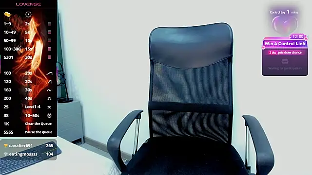 Snapshot of Tracy_lambo chatting on 03/05/25, 10:33 Tracy lambo online show from 03/05/25, 10:33