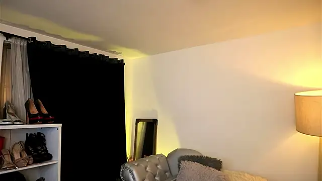 Valeriestyle online show from 09/22/25, 03:45