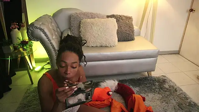 Valeriestyle online show from 10/31/25, 04:42