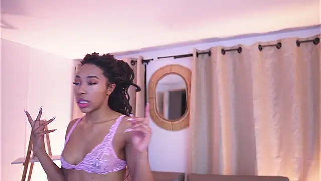 Valeriestyle online show from 11/18/25, 03:54