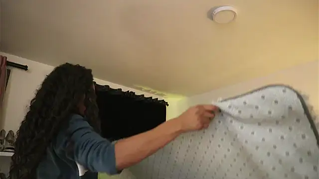 Valeriestyle online show from 10/30/25, 04:33