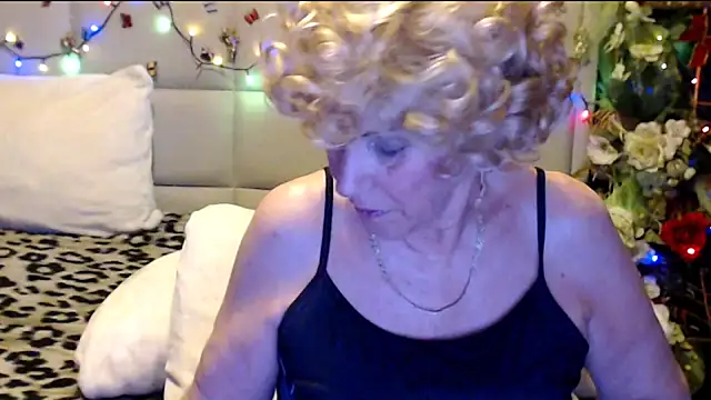 HappyWomanOn online show from 01/12/26, 09:38