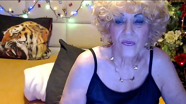 HappyWomanOn online show from 02/13/26, 09:48