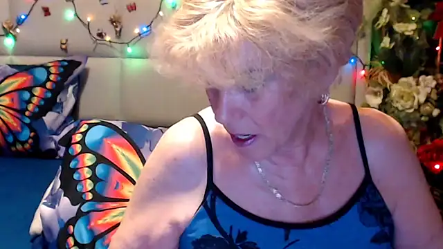 Snapshot of HappyWomanOn chatting on 06/24/26, 09:08 HappyWomanOn online show from 06/24/26, 09:08