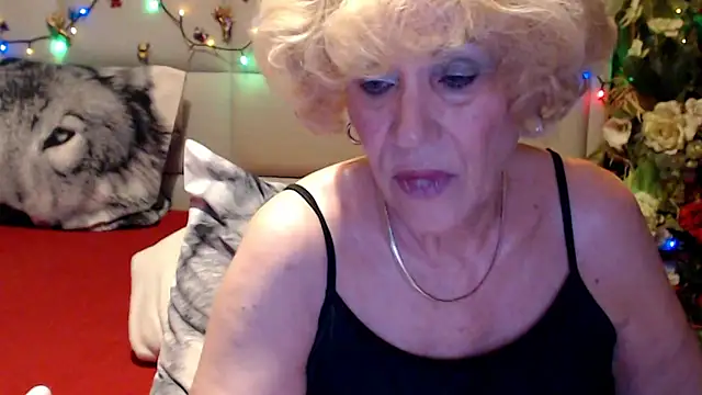 Snapshot of HappyWomanOn chatting on 05/28/26, 07:05 HappyWomanOn online show from 05/28/26, 07:05