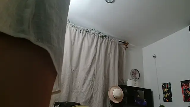 Pinkye skarlet online show from 11/30/25, 12:00