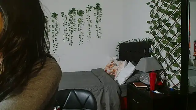 Pinkye skarlet online show from 11/14/25, 09:24