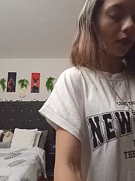 Snapshot of Pinkye_skarlet chatting on 06/01/26, 08:03 Pinkye skarlet online show from 06/01/26, 08:03