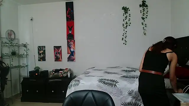 Pinkye skarlet online show from 09/24/25, 05:19