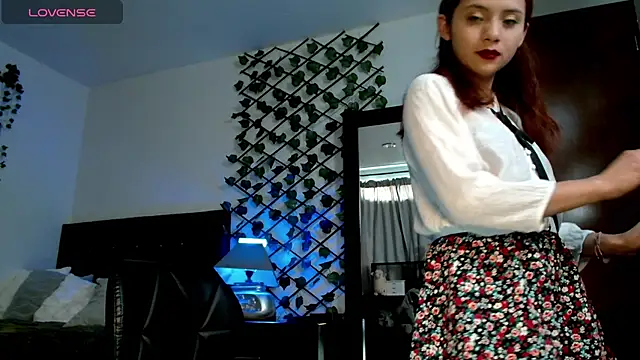 Pinkye skarlet online show from 10/03/25, 09:49