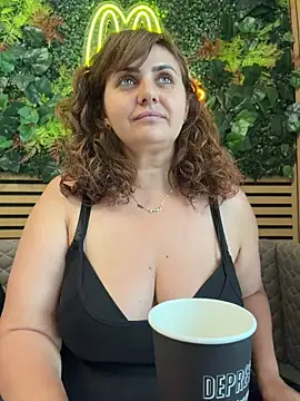 AnneKane online show from 06/08/26, 10:49