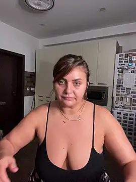 AnneKane online show from 11/04/25, 03:43