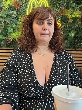 AnneKane online show from 05/14/26, 09:50