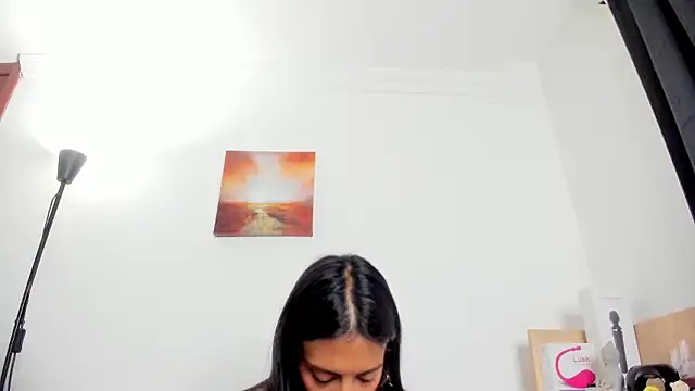 nia  white online show from 03/24/26, 03:06