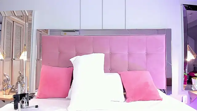 Ahincale online show from 02/04/26, 08:04