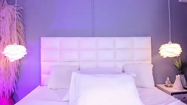 Ahincale online show from 04/18/26, 11:34