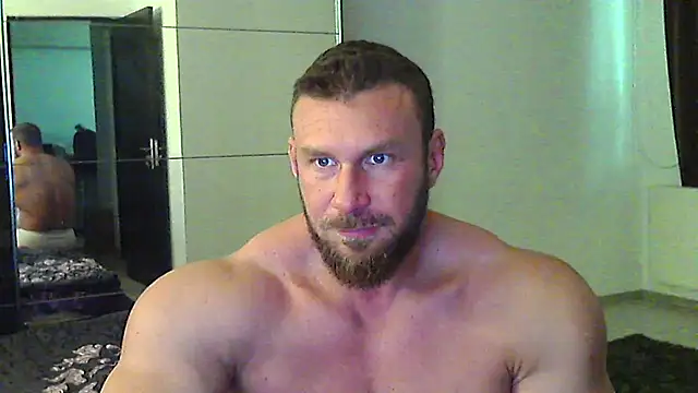 muscularkevin online show from 04/20/26, 01:24