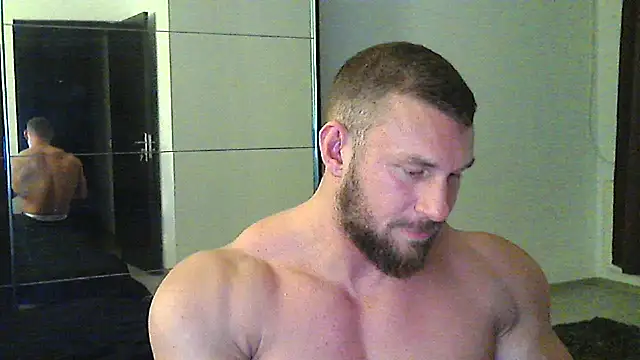 muscularkevin online show from 11/08/25, 02:42