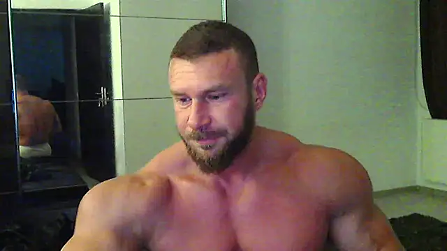 muscularkevin online show from 05/26/26, 03:26