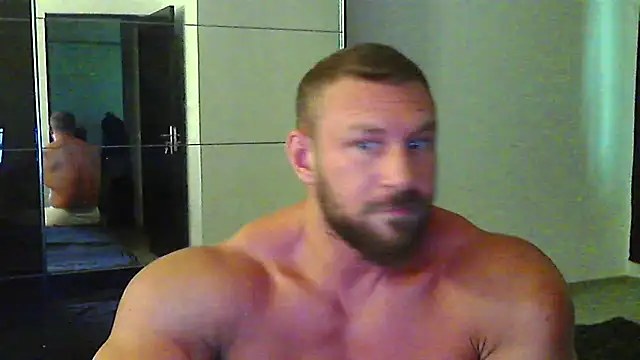 Snapshot of muscularkevin chatting on 07/12/26, 03:35 muscularkevin online show from 07/12/26, 03:35