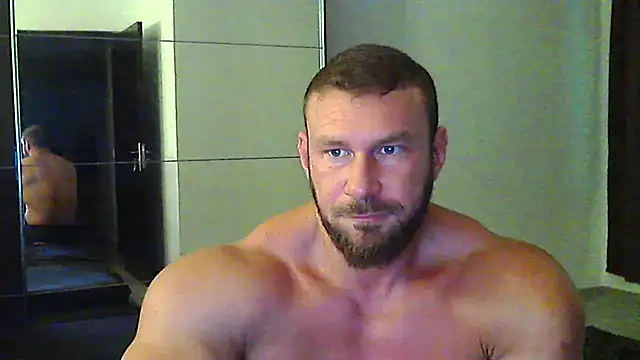 Snapshot of muscularkevin chatting on 07/21/26, 03:20 muscularkevin online show from 07/21/26, 03:20