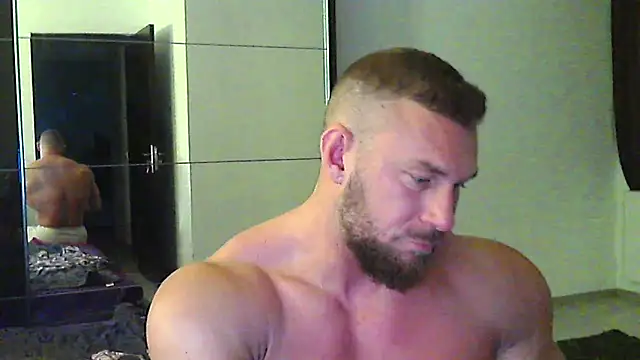 muscularkevin online show from 05/19/26, 03:24