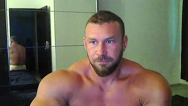Snapshot of muscularkevin chatting on 07/07/26, 03:31 muscularkevin online show from 07/07/26, 03:31