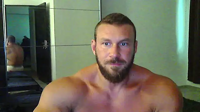 Snapshot of muscularkevin chatting on 06/29/26, 01:22 muscularkevin online show from 06/29/26, 01:22