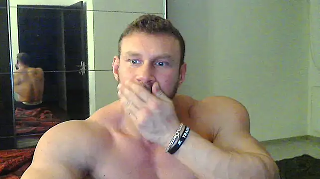 muscularkevin online show from 12/26/24, 02:27