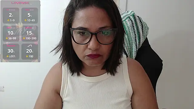 Snapshot of Katha_Marck chatting on 01/07/26, 12:54 Katha Marck online show from 01/07/26, 12:54